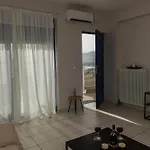 Apartament Kamari Blue *