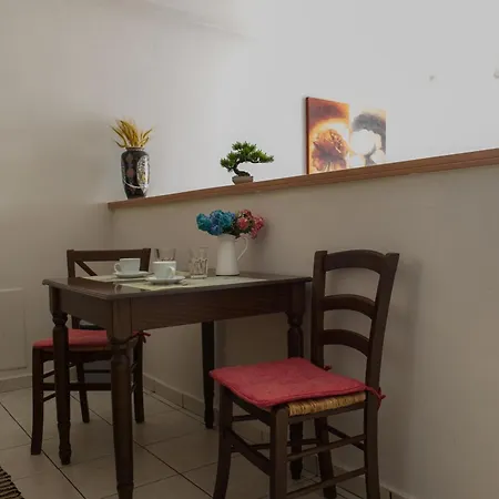 Appartement Kamari Blue *