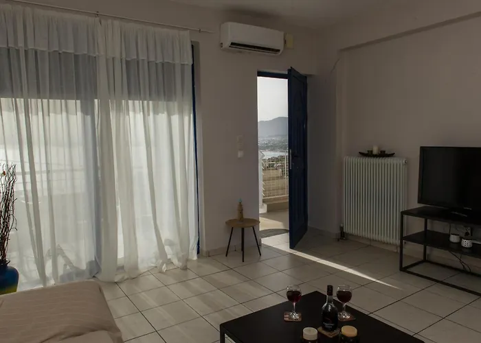 Apartament Kamari Blue *